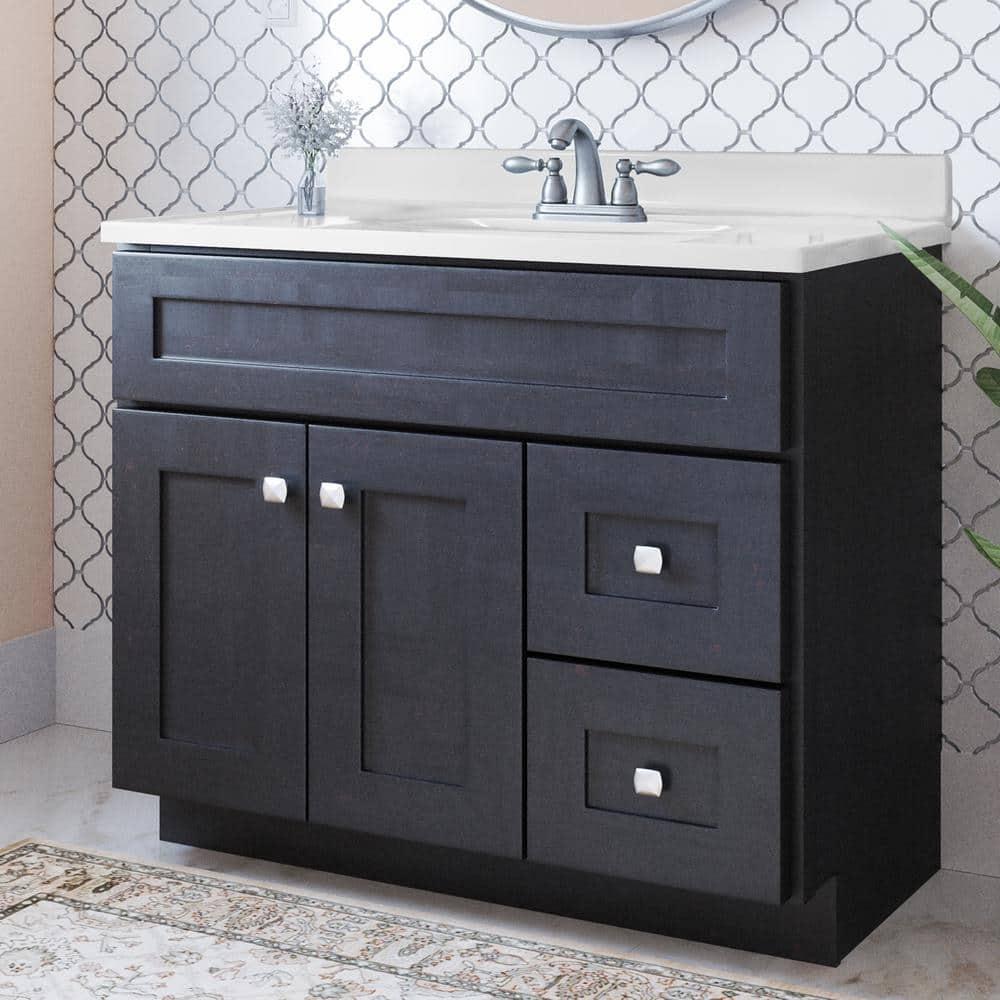 Design House Brookings 37 Inch Solid Wood Bathroom Vanity with Cultured Marble Top, Assembled, Sherwin Williams® Gray – Design House, 216127