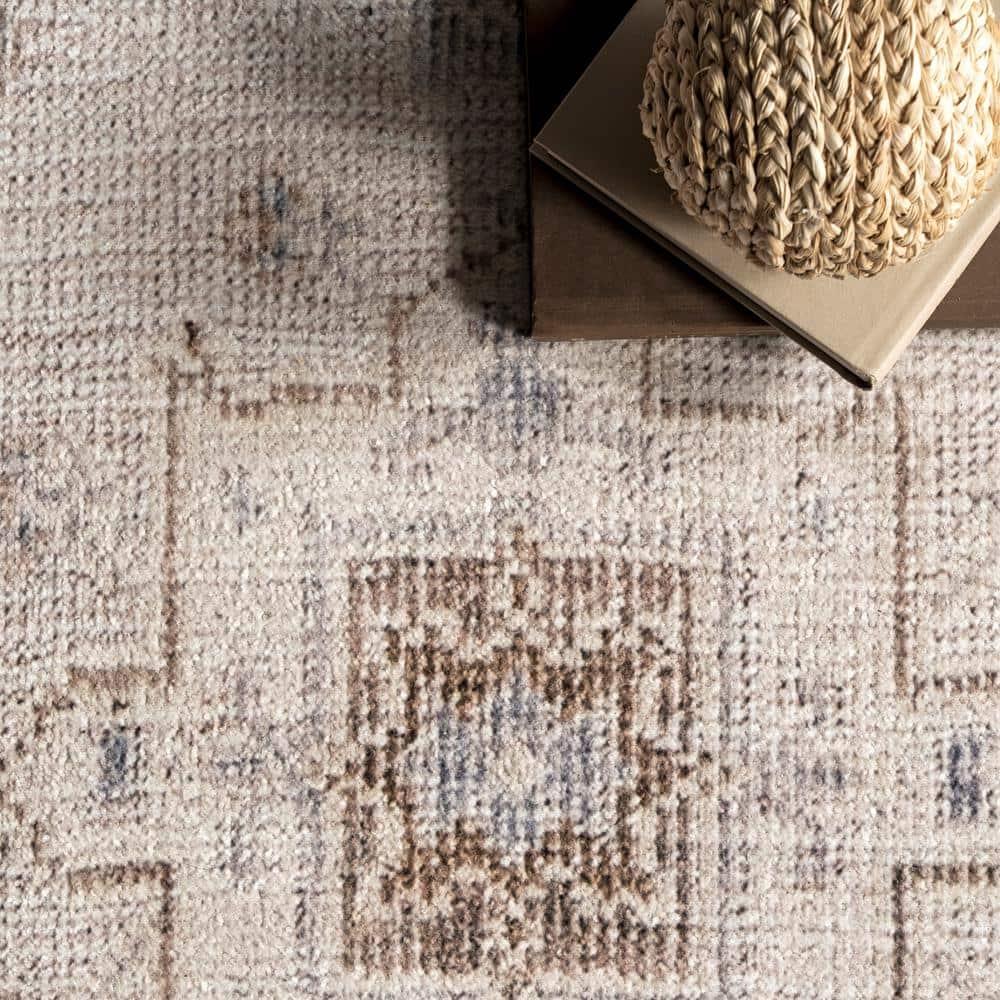 Nuloom Krystin Distressed Pet Friendly Machine Washable Area Rug, 5' x 8', Beige