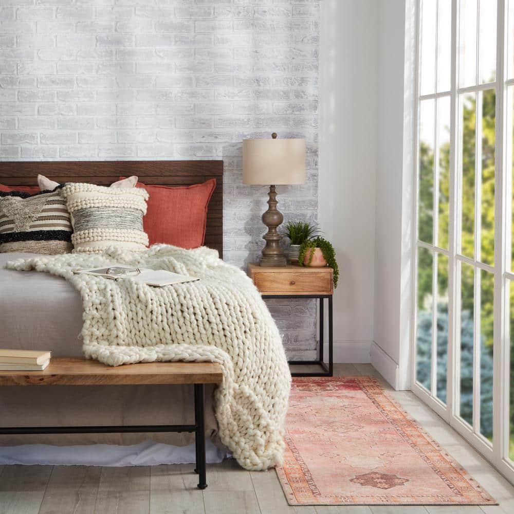 Damaris Rug - 7'6" x 9'6"