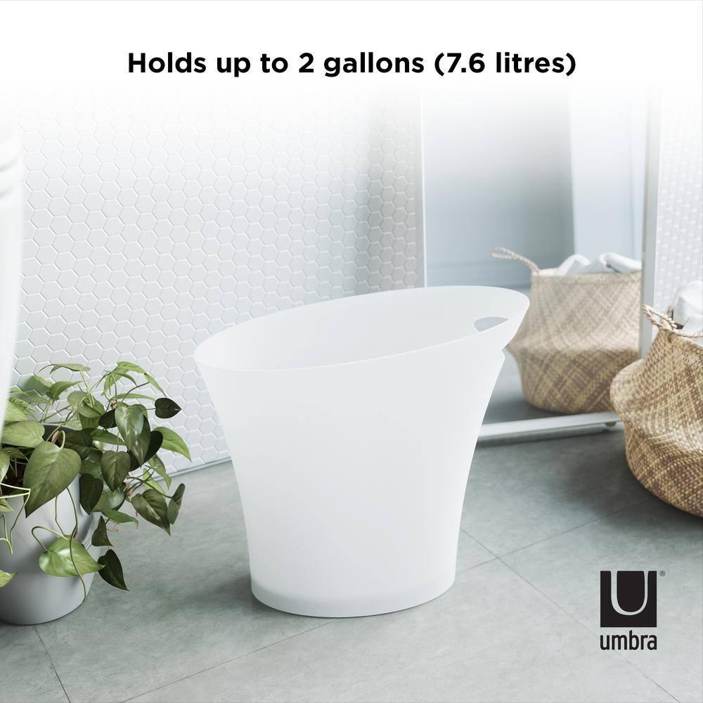 Umbra Skinny Plastic Open Waste Basket - 2 Gallons