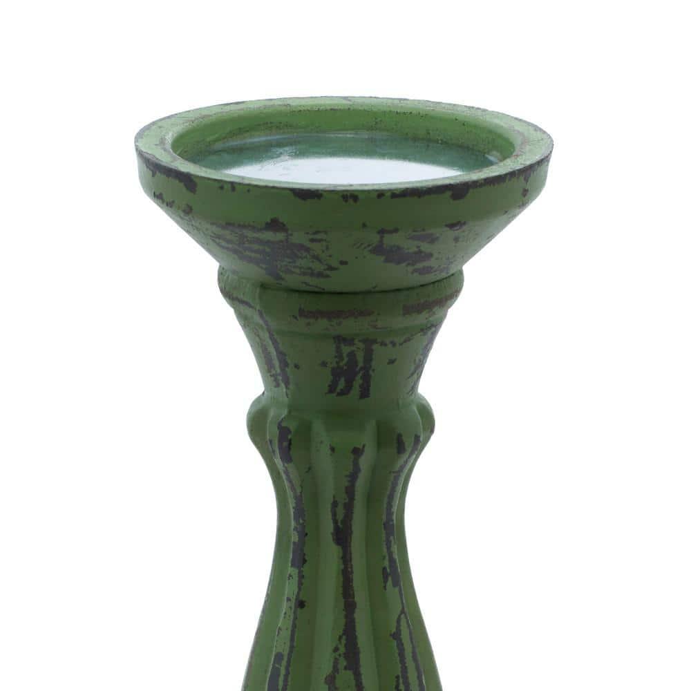 DecMode 3 Candle Green Wooden Distressed Turned Pillar Candle Holder, Set of 3