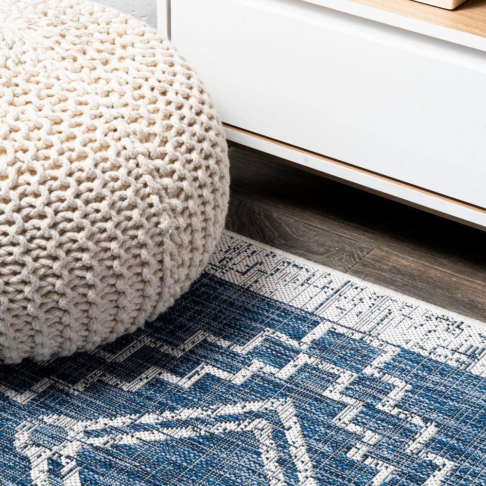 3'x5' Marokko Diamond  Medallion Indoor/Outdoor Area Rug, Blue/Ivory - JONATHAN Y