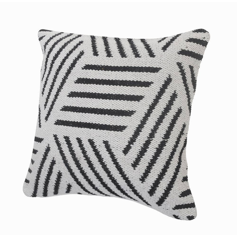 Guimard Geometric Cotton Pillow Cover