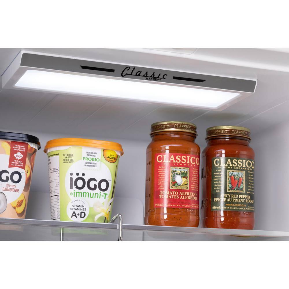 Unique Appliances Classic Retro 30" Frost-Free 17.7 cu. ft. Energy Star Certified Bottom Freezer Refrigerator UGP-510L LG AC