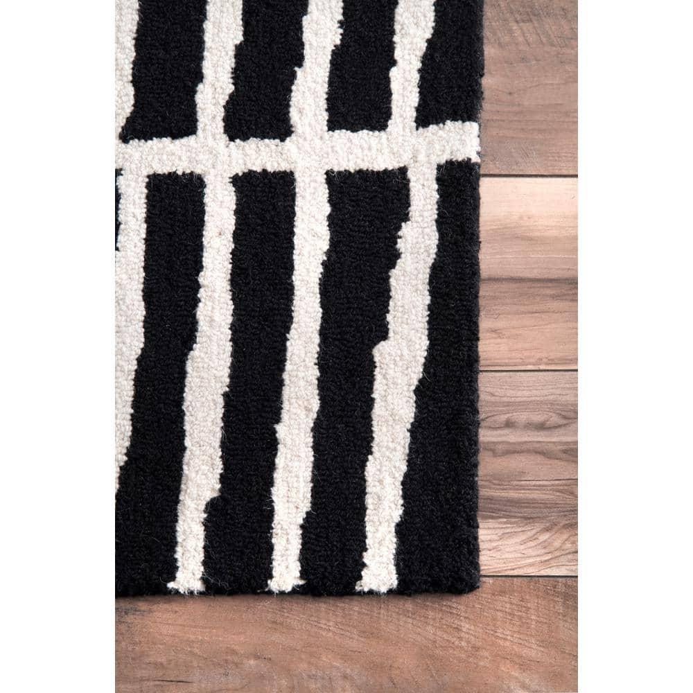 Nuloom Lemuel Geometric 6x9 Wool Indoor Area Rug for Living Room Bedroom Dining Room Kitchen, Black/Ivory