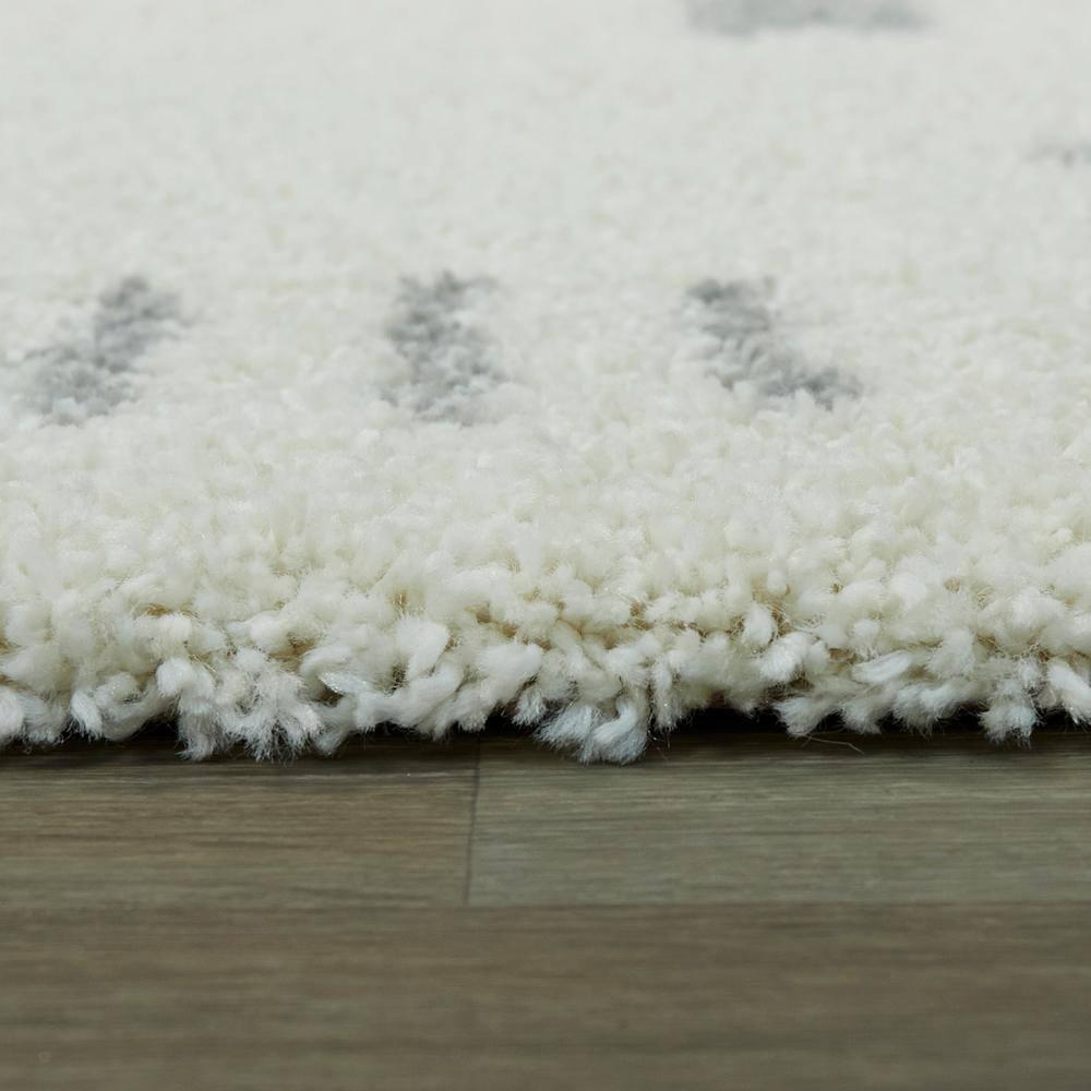 White and Grey Geometric Shag Synthetic 6' x 9' Area Rug