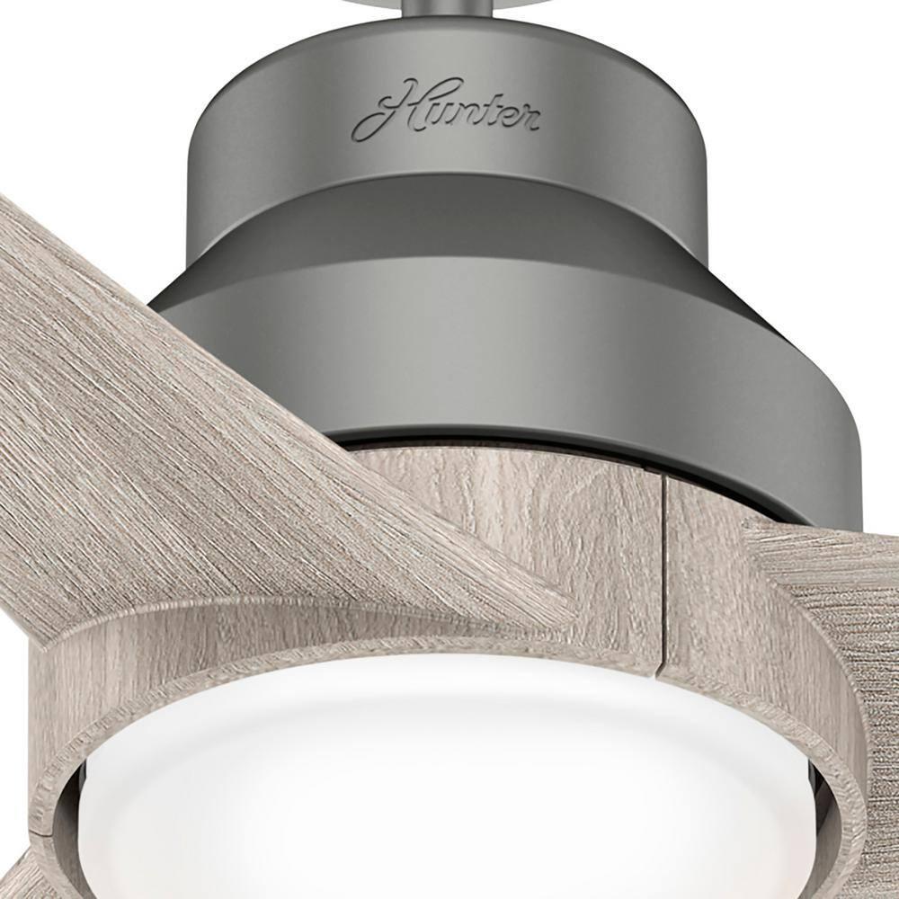 Hunter Fan 52'' Lakemont 3 - Blade LED Indoor / Outdoor Modern Ceiling Fan with Remote Control and Light Kit