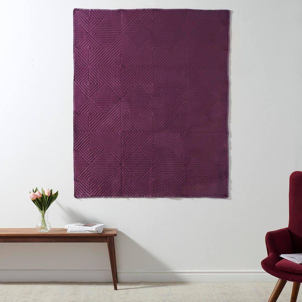 Greenland Home Fashions Riviera Velvet Quilted Throw