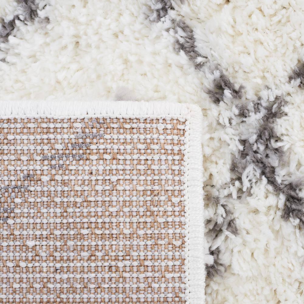 Berber Shag BER165 Power Loomed Indoor Area Rug - Cream/Light Grey - 8'x10' - Safavieh