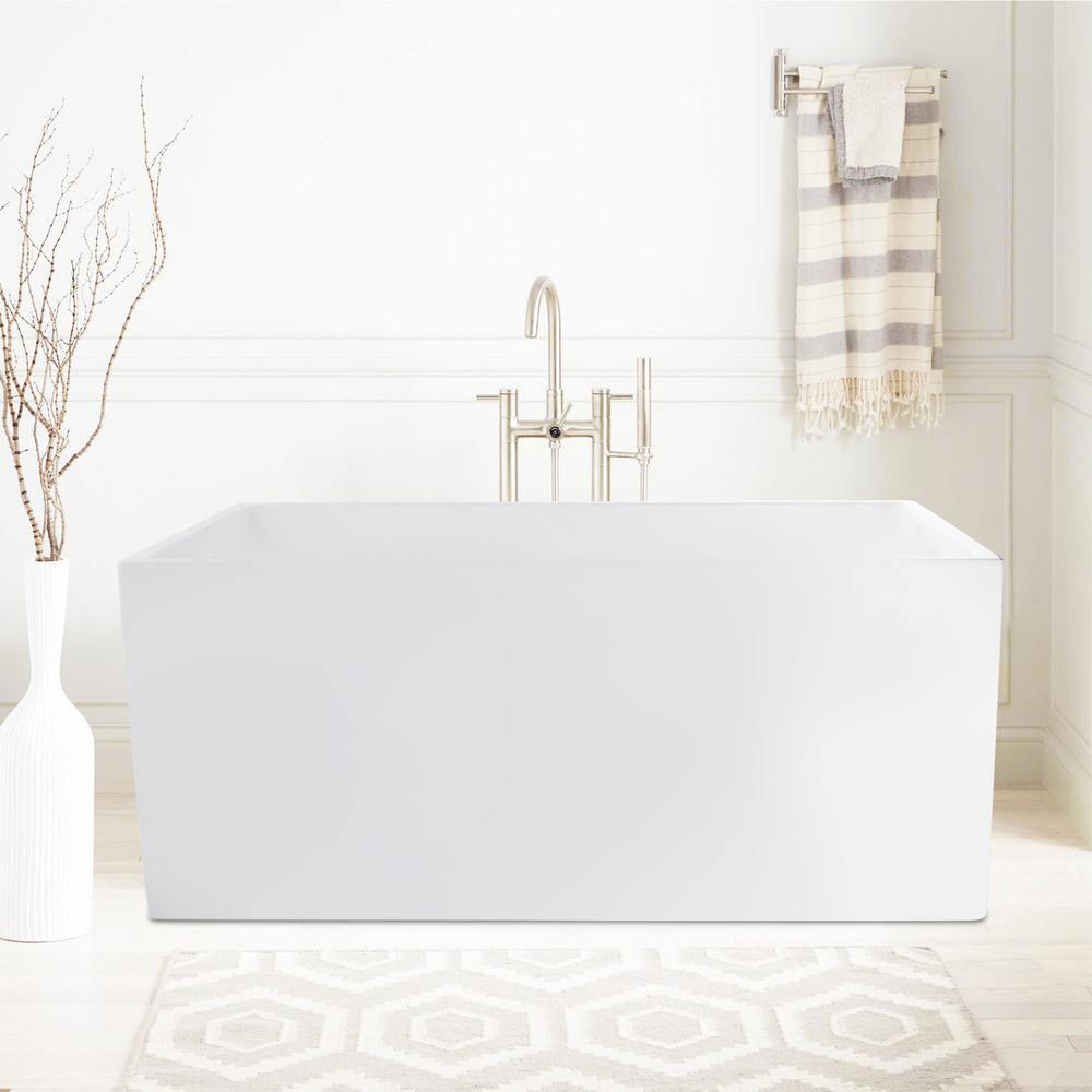 47" x 29" Freestanding Soaking Acrylic Bathtub