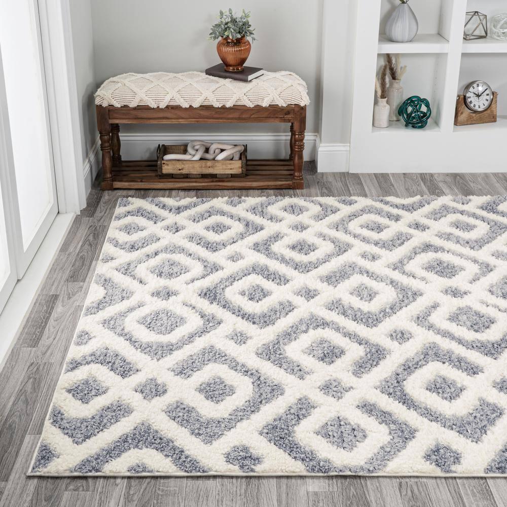 4' x 6' Astrid Retro Trellis High-Low Area Rug, Cream/Gray - JONATHAN Y