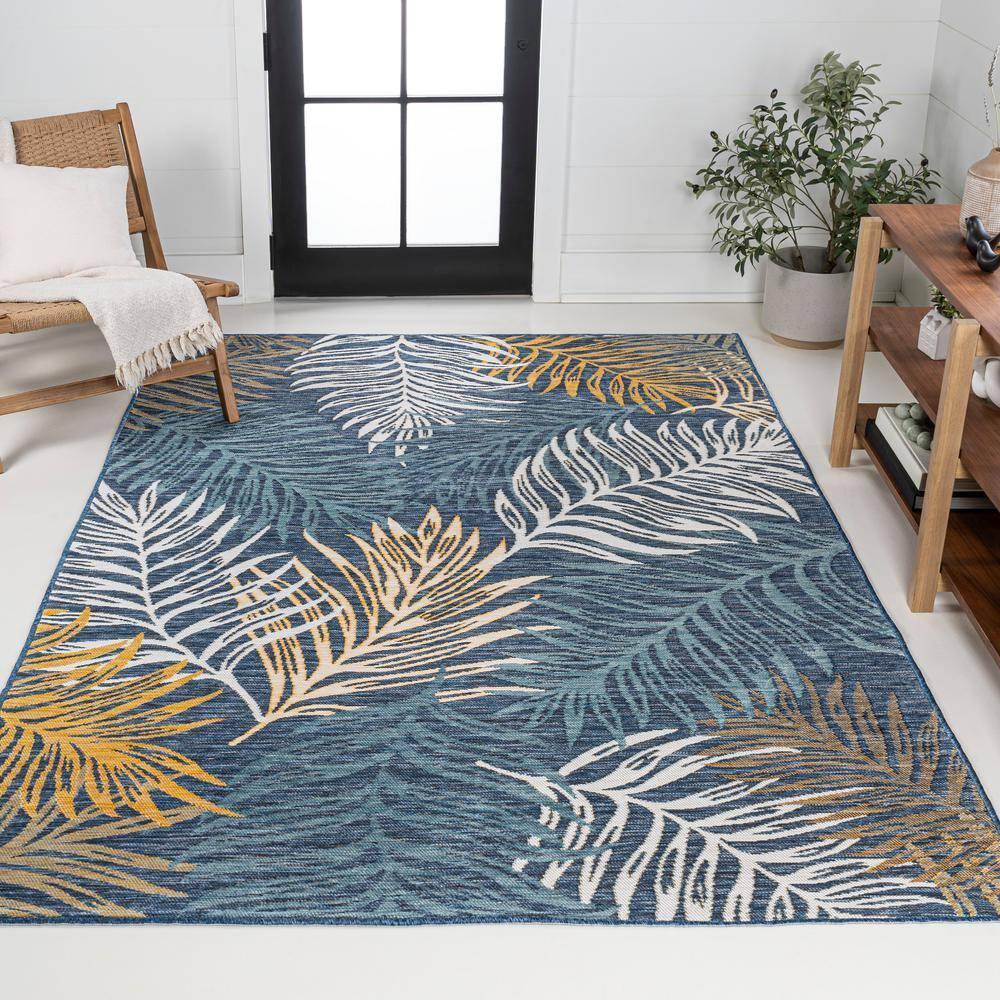 JONATHAN Y Calypso Coastal Casual Palm Frond Reversible Machine-Washable Cream/Navy 5 ft. x 8 ft. Indoor/Outdoor Area Rug