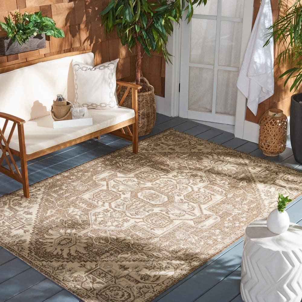 SAFAVIEH Beach House Diggory Medallion Indoor/Outdoor Area Rug, Cream/Beige, 2'2" x 4'
