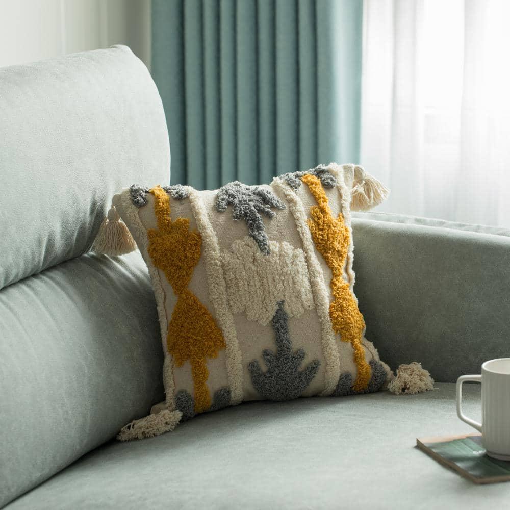 DEERLUX 16 " Handwoven Cotton Throw Pillow Cover with Tufted Multicolor Fringed Southwest Pattern and Corner Tassels, Multicolor