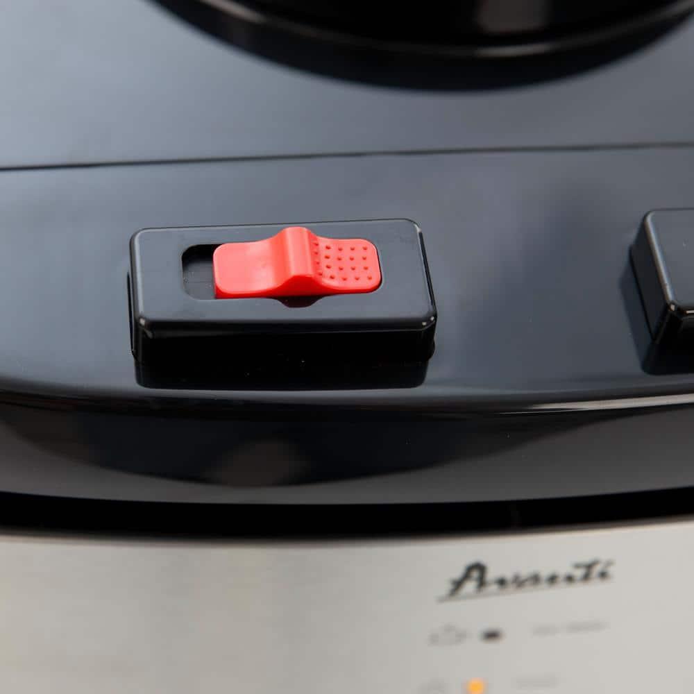 Avanti Countertop Thermoelectric Hot and Cold Water Dispenser, in Stainless Steel (WDT40Q3S-IS)