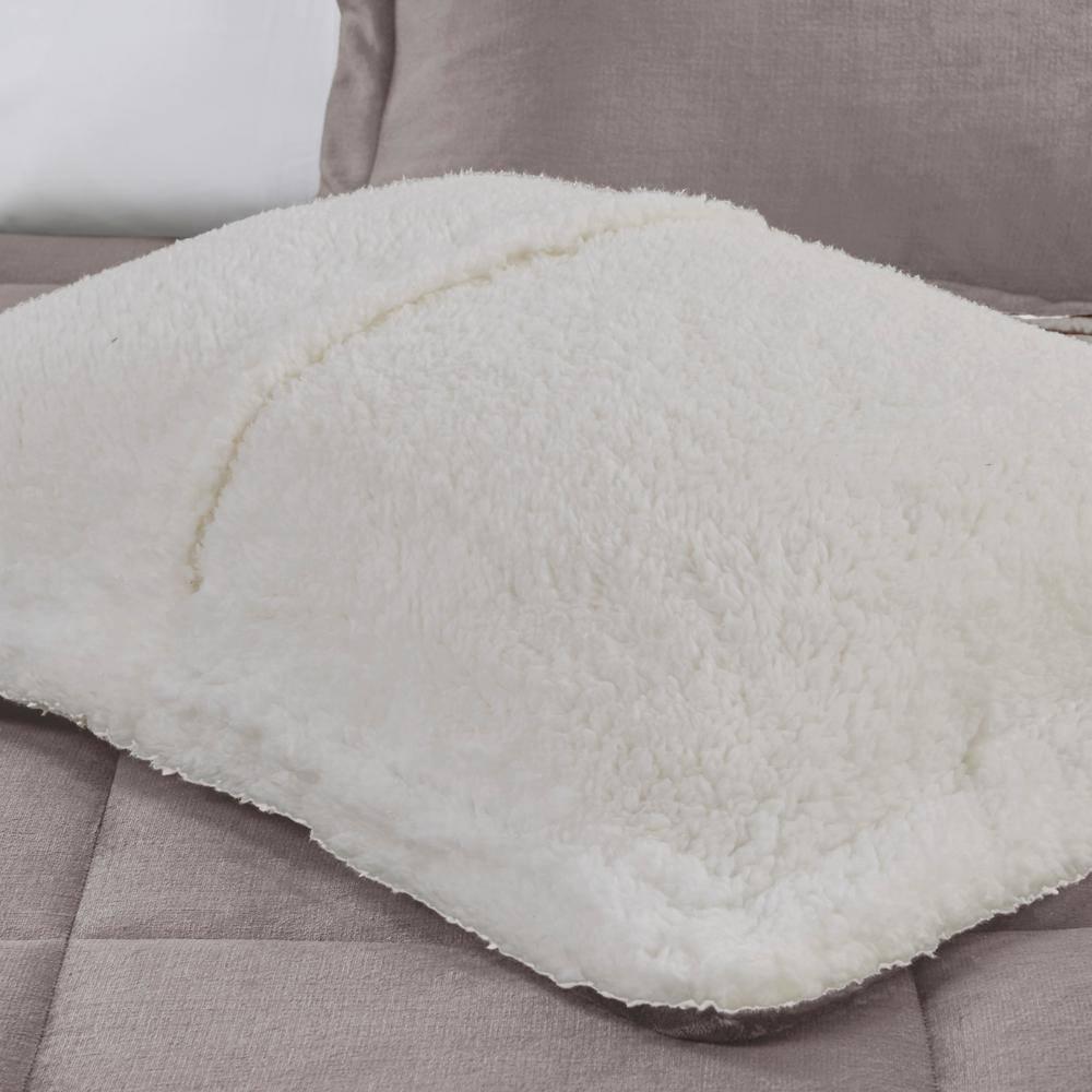 Woolrich Alton Plush to Sherpa Down Alternative Comforter Set