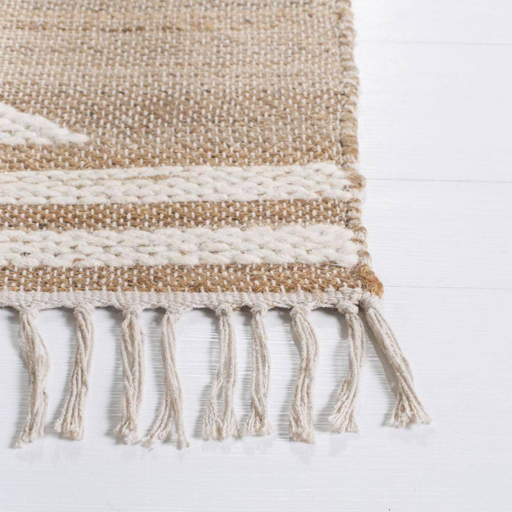 Kilim With Fringes KLM451 Hand Woven Area Rug - Natural/Ivory - 5'x8' - Safavieh