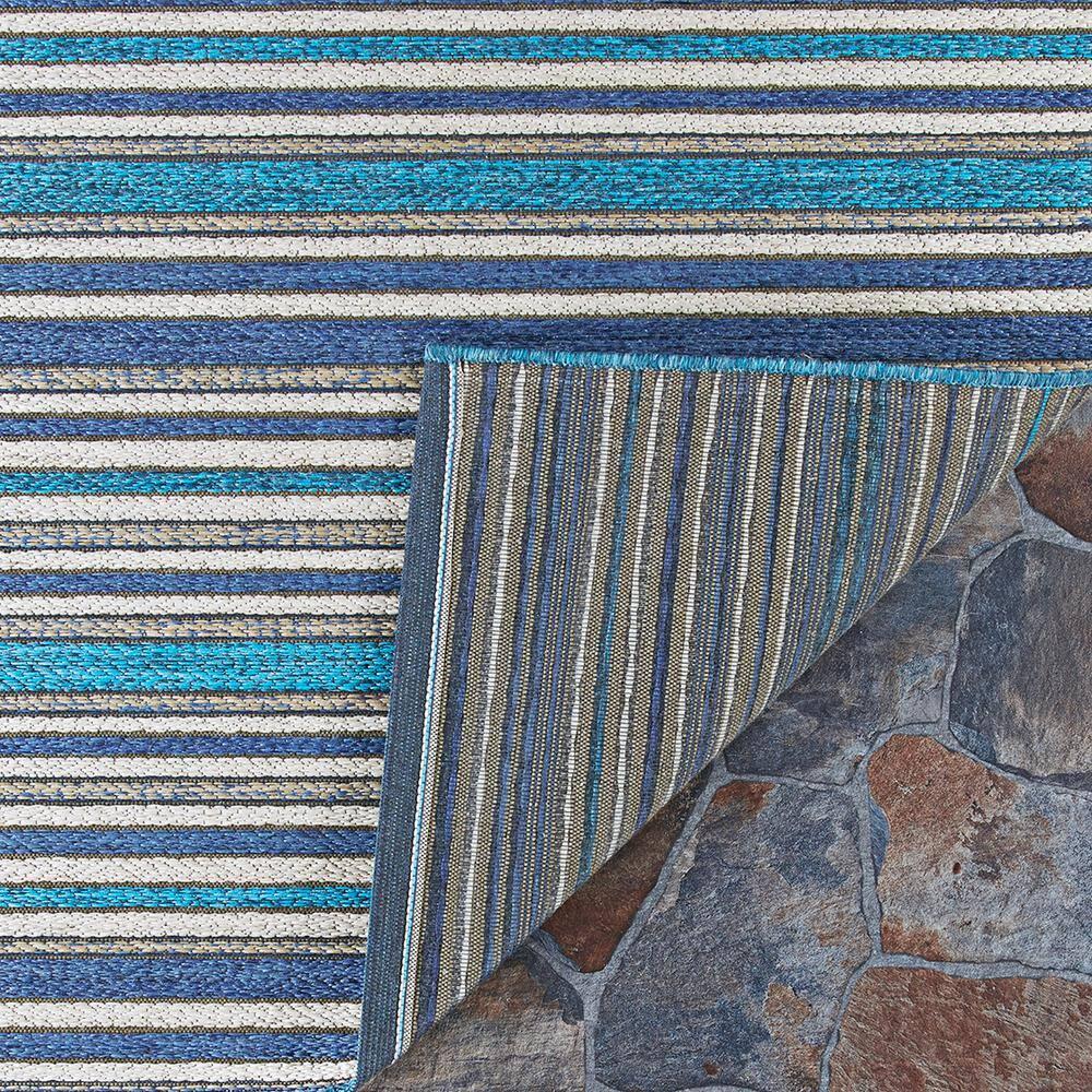 Couristan Cape Brockton Indoor / Outdoor Area Rug, Cobalt-Teal, 5'3" x 7'6"