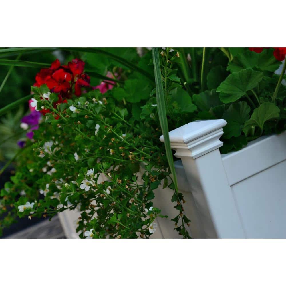 Vita Huron Planter Box with Trellis