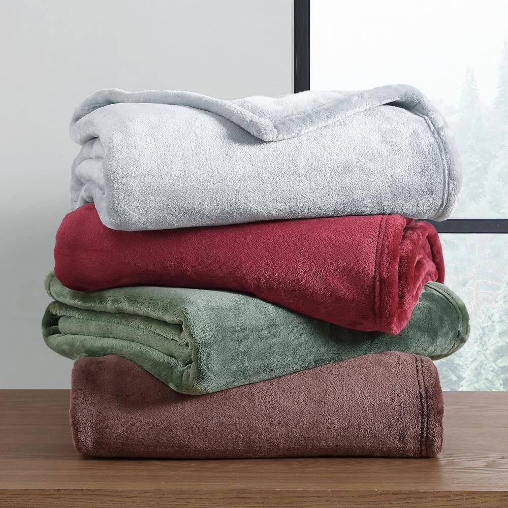 Eddie Bauer Eddie Bauer Ultra Lux Plush Solid Throw Blankets