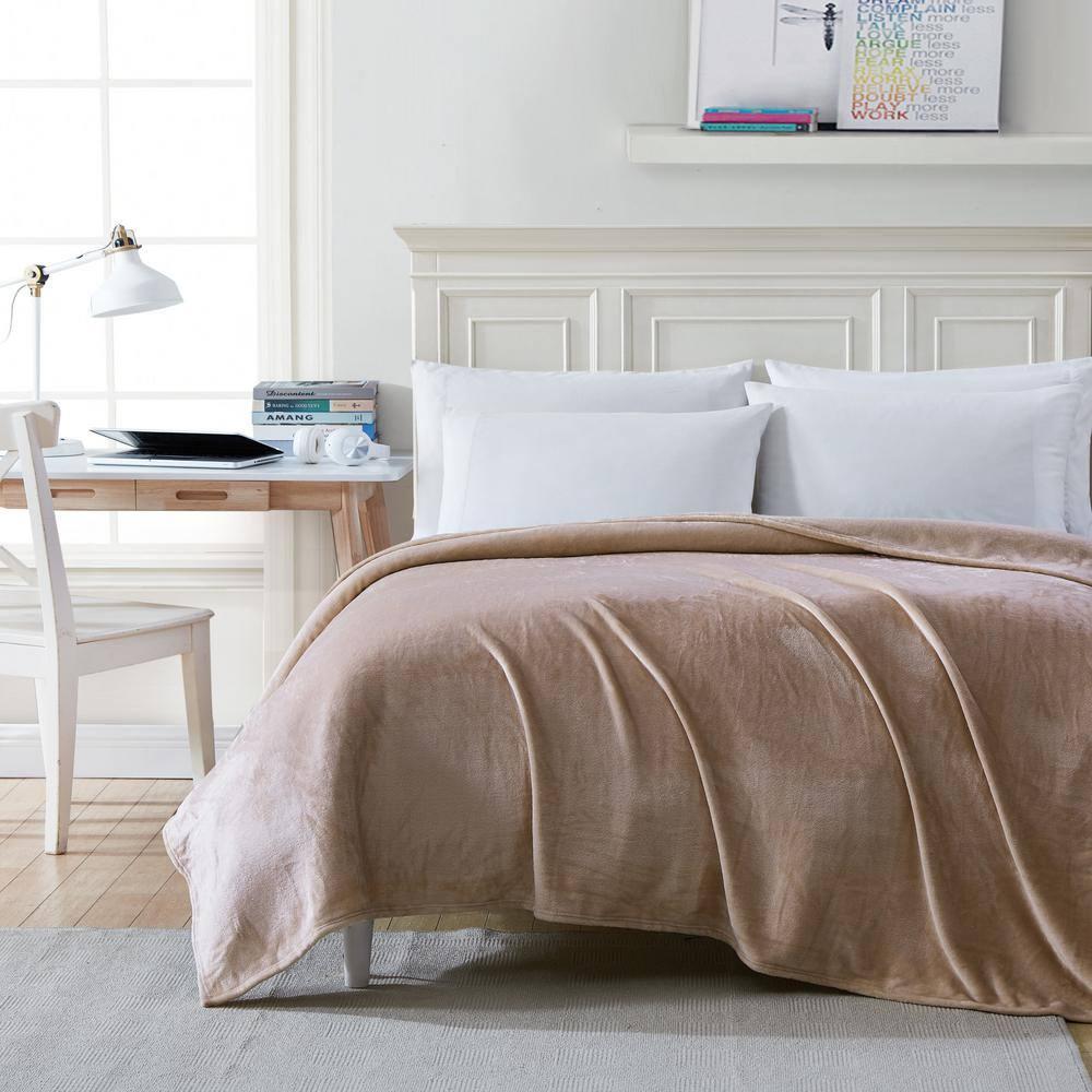 Poppy & Fritz Solid Ultra Soft Plush Pink Blanket & Reviews | Wayfair