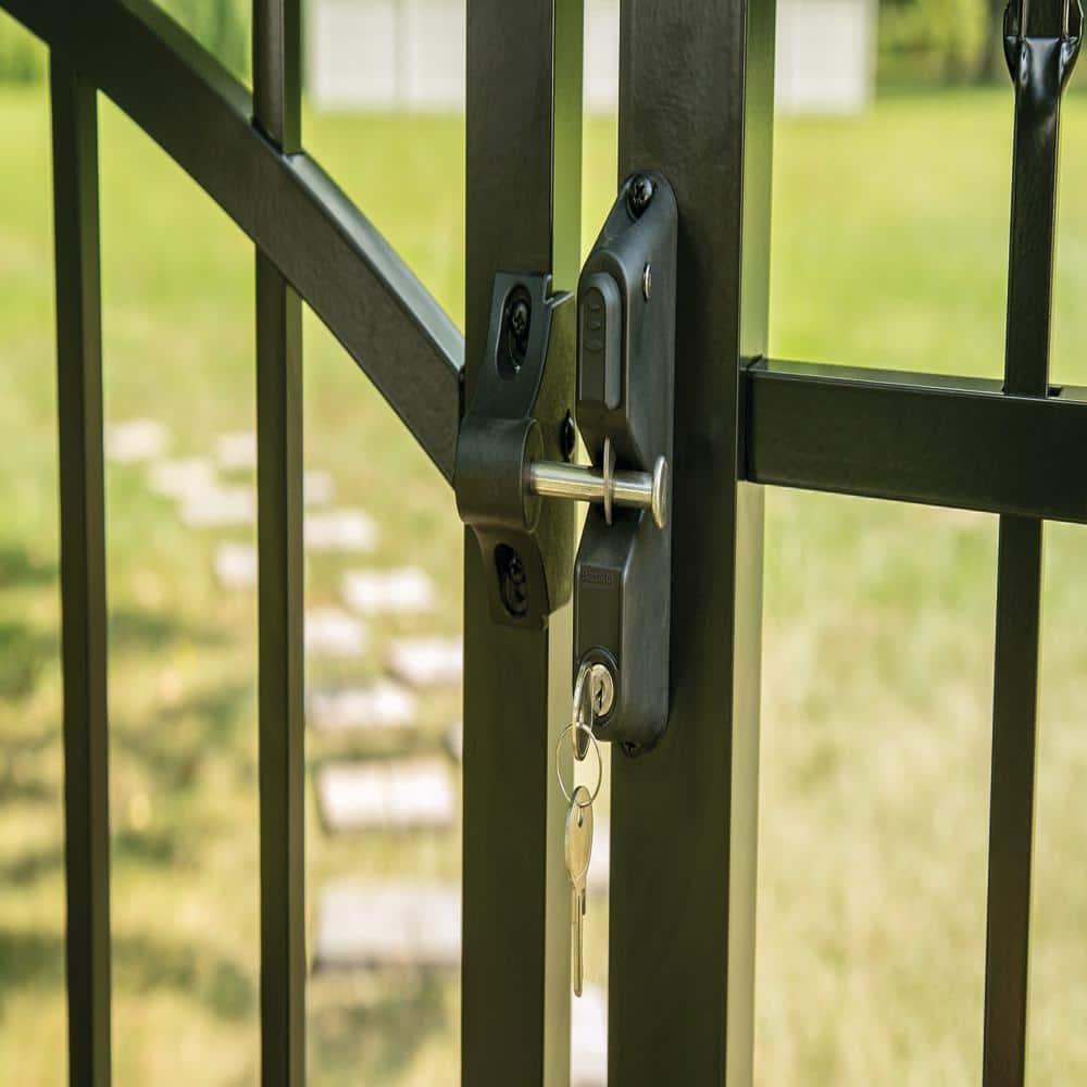 Barrette Outdoor Living Barrette Outdoor Living Black Aluminum Gate Latch for Posts