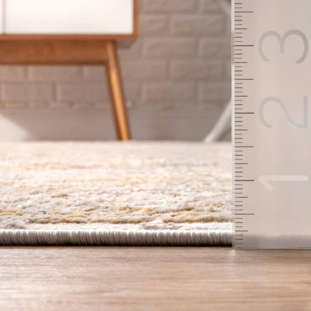 Nuloom Madisson Medallion 4x6 Indoor Area Rug for Living Room Bedroom Dining Room Kitchen, Gold/Ivory