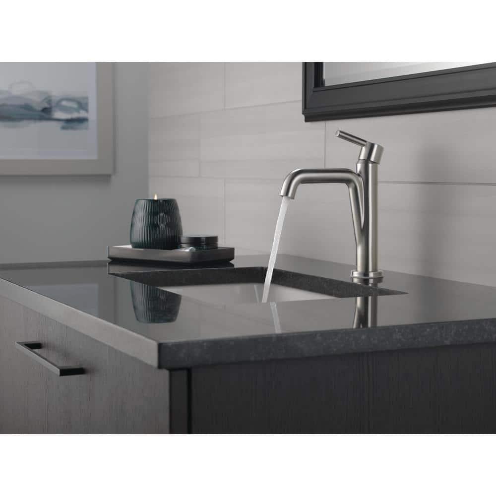 Nicoli Single Hole Bathroom Faucet with Drain Assembly, Single Handle Bathroom Sink Faucet