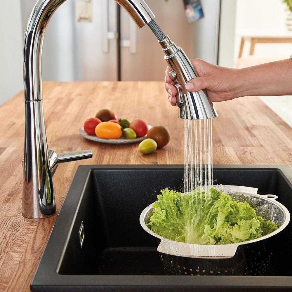 ZEDRA Single-Handle Pull Down Triple Spray Bar Faucet 1.75 GPM