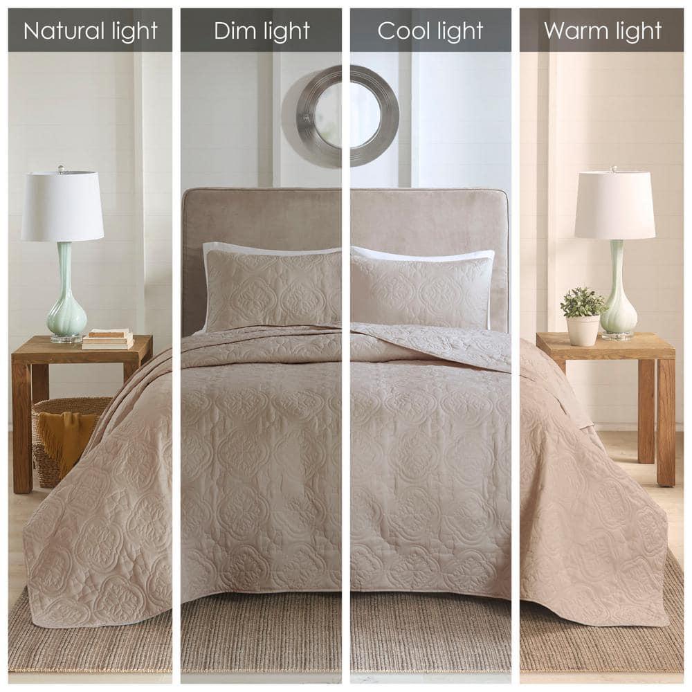 Oakley 3 Piece Reversible Bedspread Set