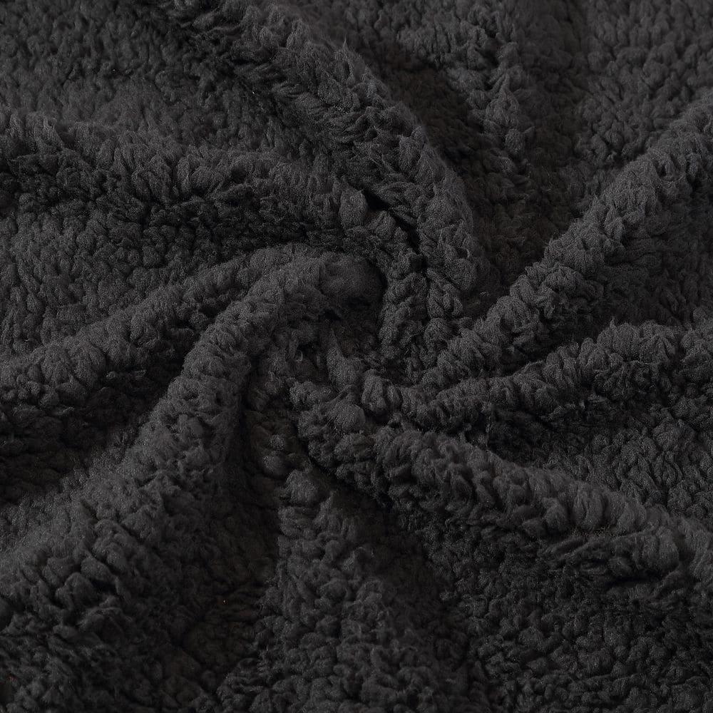 Eddie Bauer Eddie Bauer Printed Flannel/Sherpa Throw Blankets