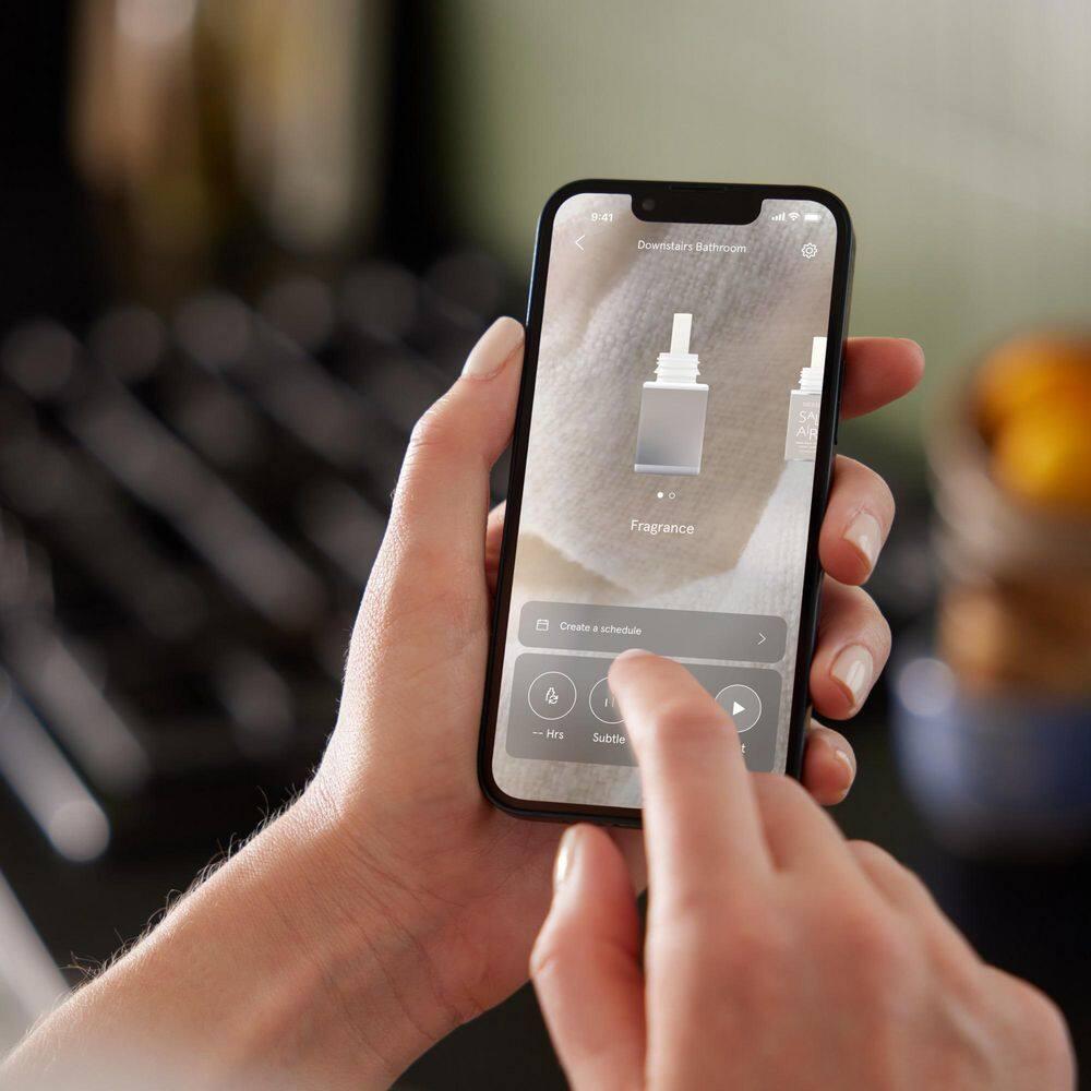 Pura 4 Smart Fragrance Diffuser