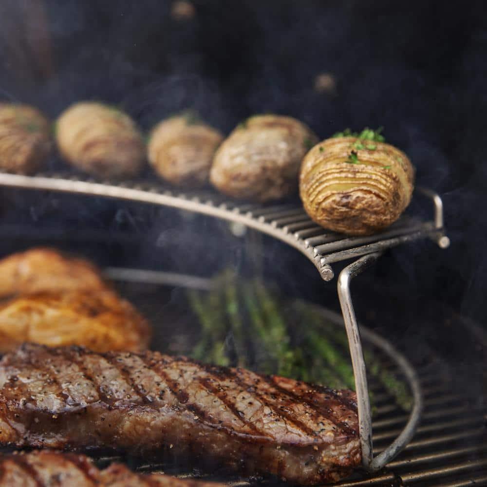 Weber 26 Inch Smoke Gray 588 Square-Inch Master-Touch Charcoal Grill