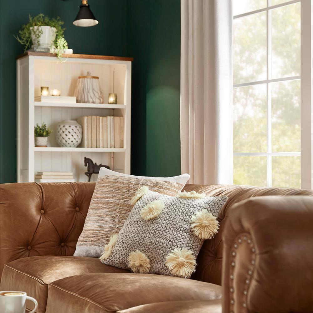 CosmoLiving by Cosmopolitan Ceramic Faux Marble White Decorative Jars with Gold accent