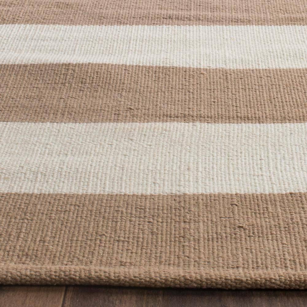 Montauk MTK712 Hand Woven Indoor Accent Rug - Sand/Ivory - 2'6"x4' - Safavieh