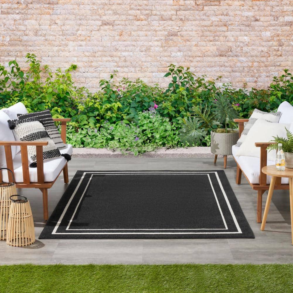Nourison Essentials 4' x 6' Black Ivory Contemporary Bordered Indoor/Outdoor Area Rug