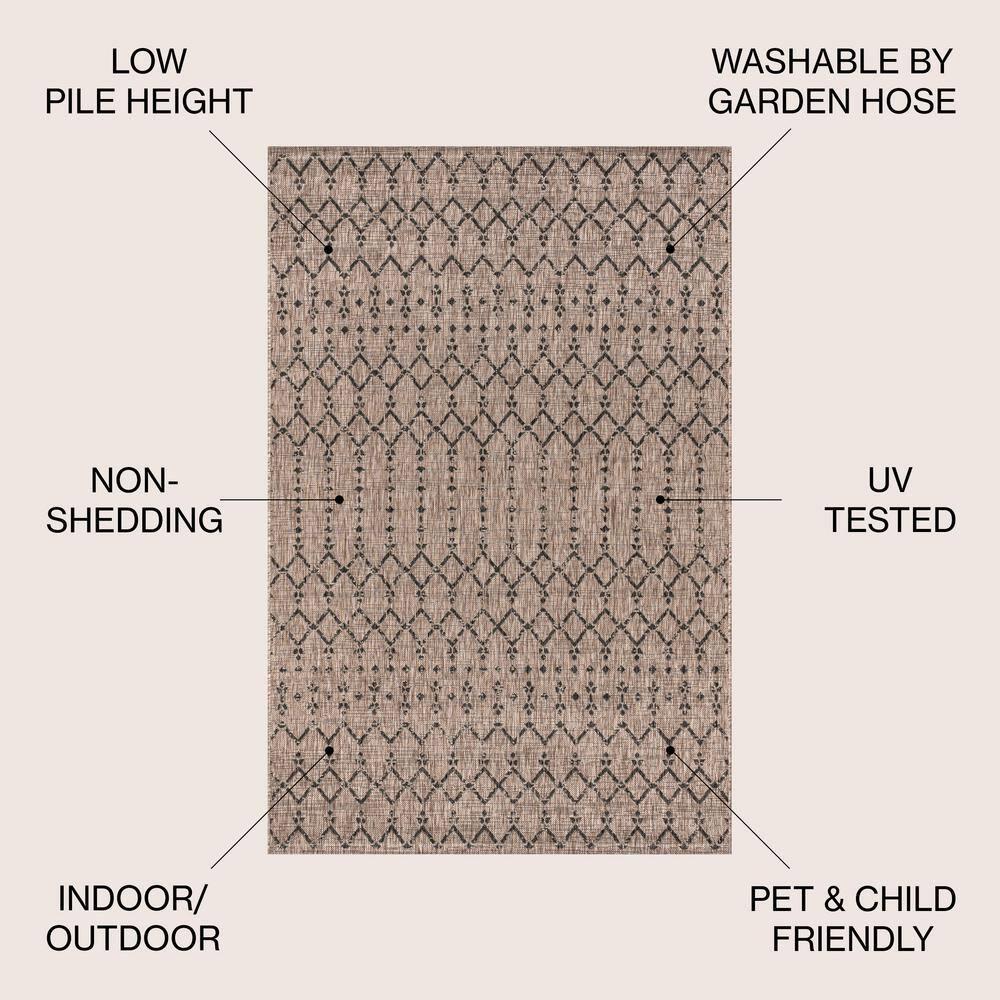 4'x6' Ourika Moroccan Geometric Textured Weave Indoor/Outdoor Area Rug, Natural/Black - JONATHAN Y