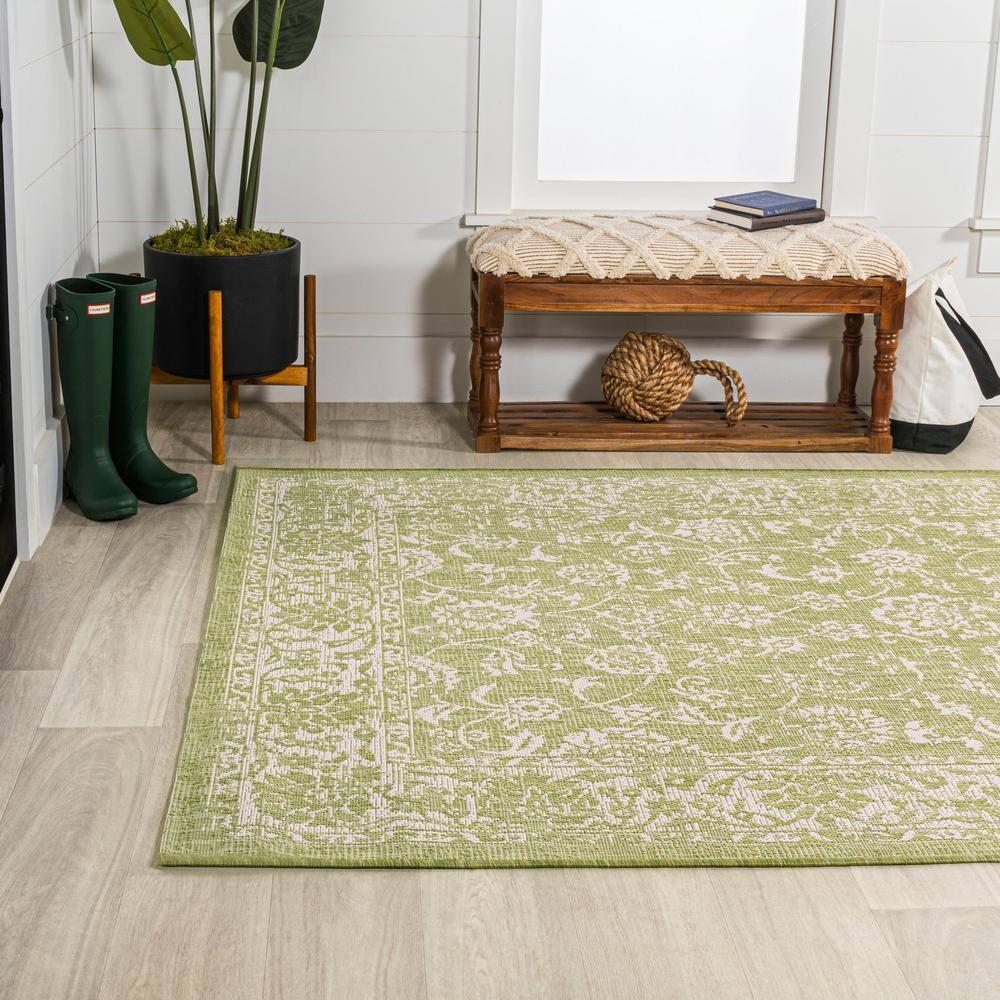 4' x 6' Tela Bohemian Styled Textured Weave Floral Indoor/Outdoor Area Rug, Green/Cream - JONATHAN Y