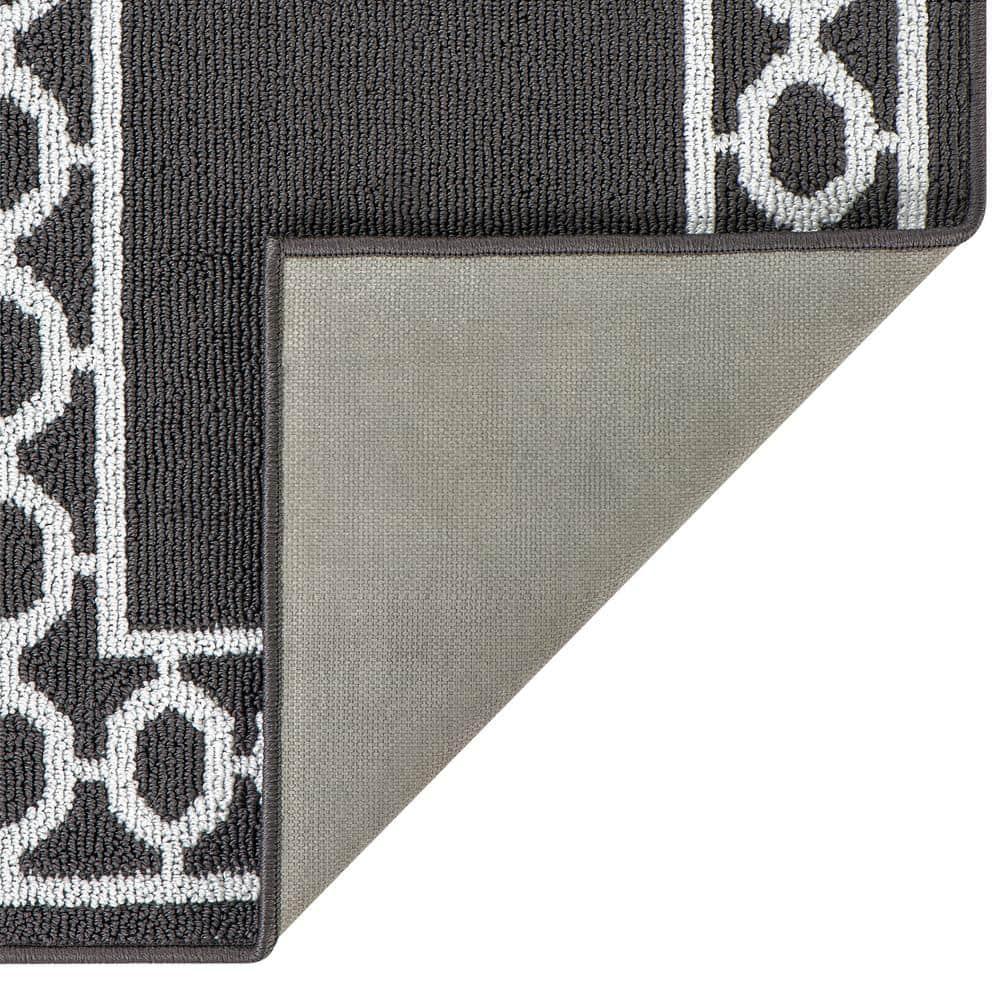Tufted Performance Trellis Border Runner Rug