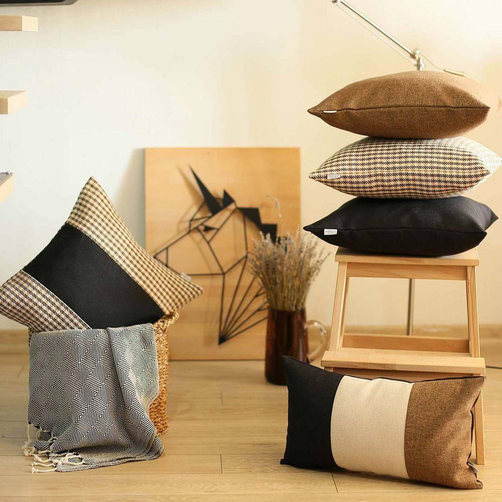 Funda de Almohada Decorativa Boho-Chic Hecha a Mano de Pata de Gallo de 18 "x 18" Funda de Almohada Cuadrada Marrón y Negra para Sofá, Ropa de Cama