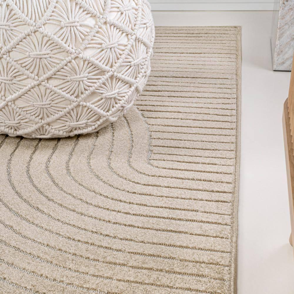 JONATHAN Y Hallie High-Low Minimalist Curve Geometric Beige/Cream 4 ft. x 6 ft. Indoor/Outdoor Area Rug