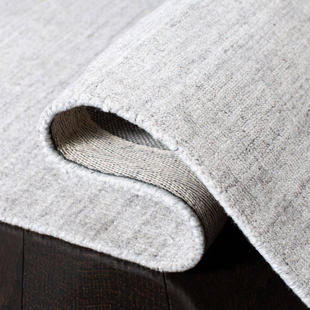 Mirage MIR176 Hand Loomed Indoor Accent Rug - Light Grey - 3'x5' - Safavieh