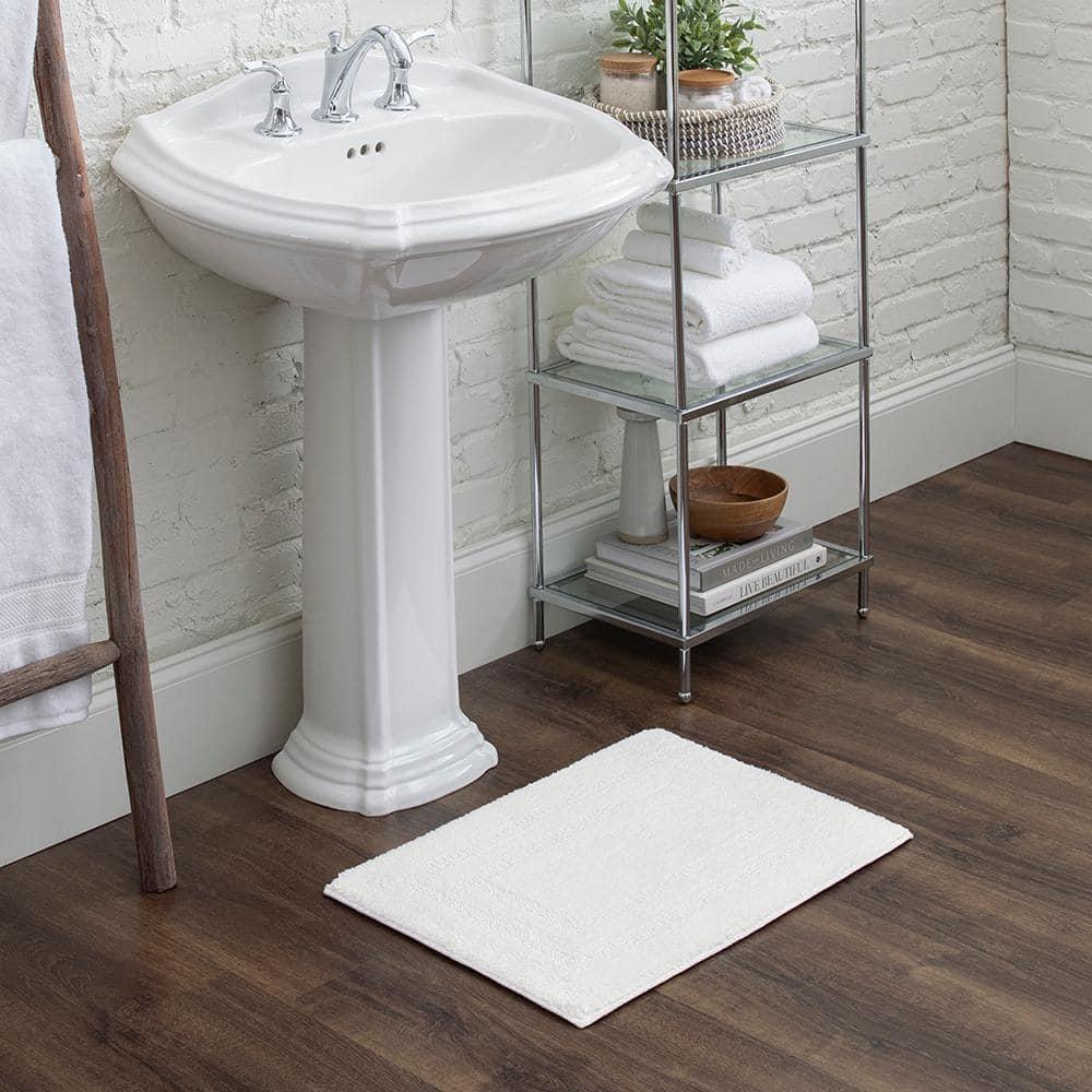 Mohawk Cotton Bath Mat Soft Absorbent Quick Dry Machine Washable Bathroom Mat, White, 17" x 24"