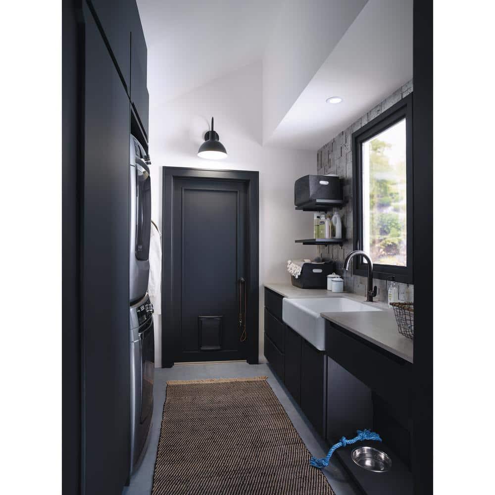 Whitehaven® 33" x 22" Self-Trimming Under-Mount Single-Bowl Kitchen Sink with Tall Apron