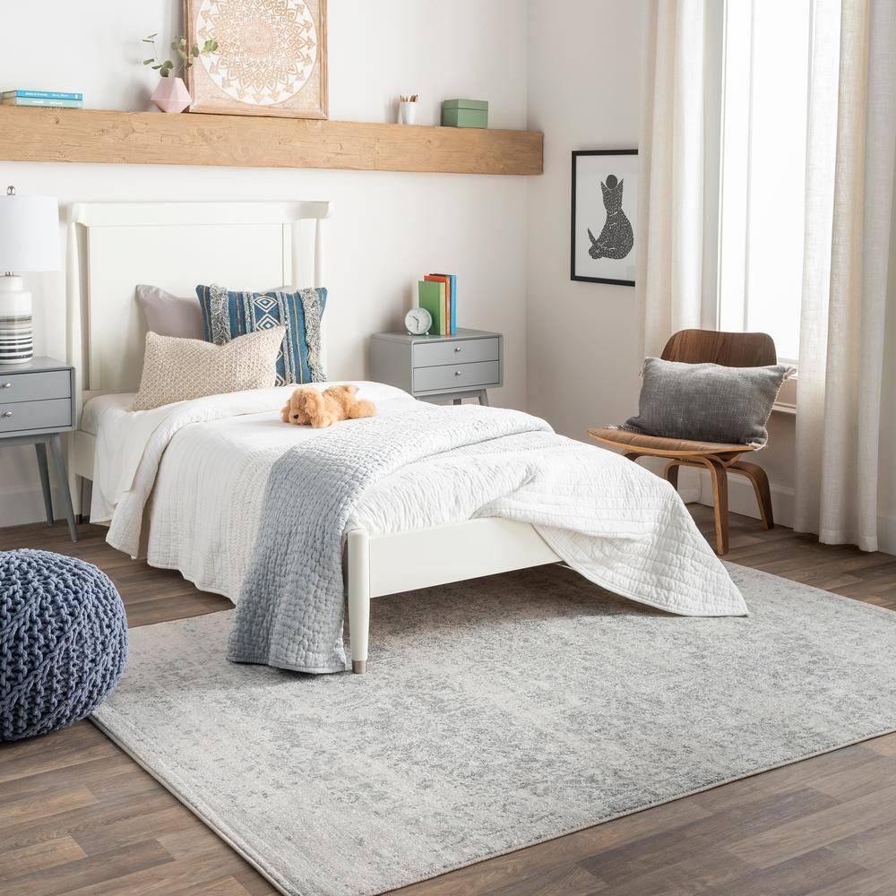 Prisha Rug - Stone / 7'10" x 10'3"