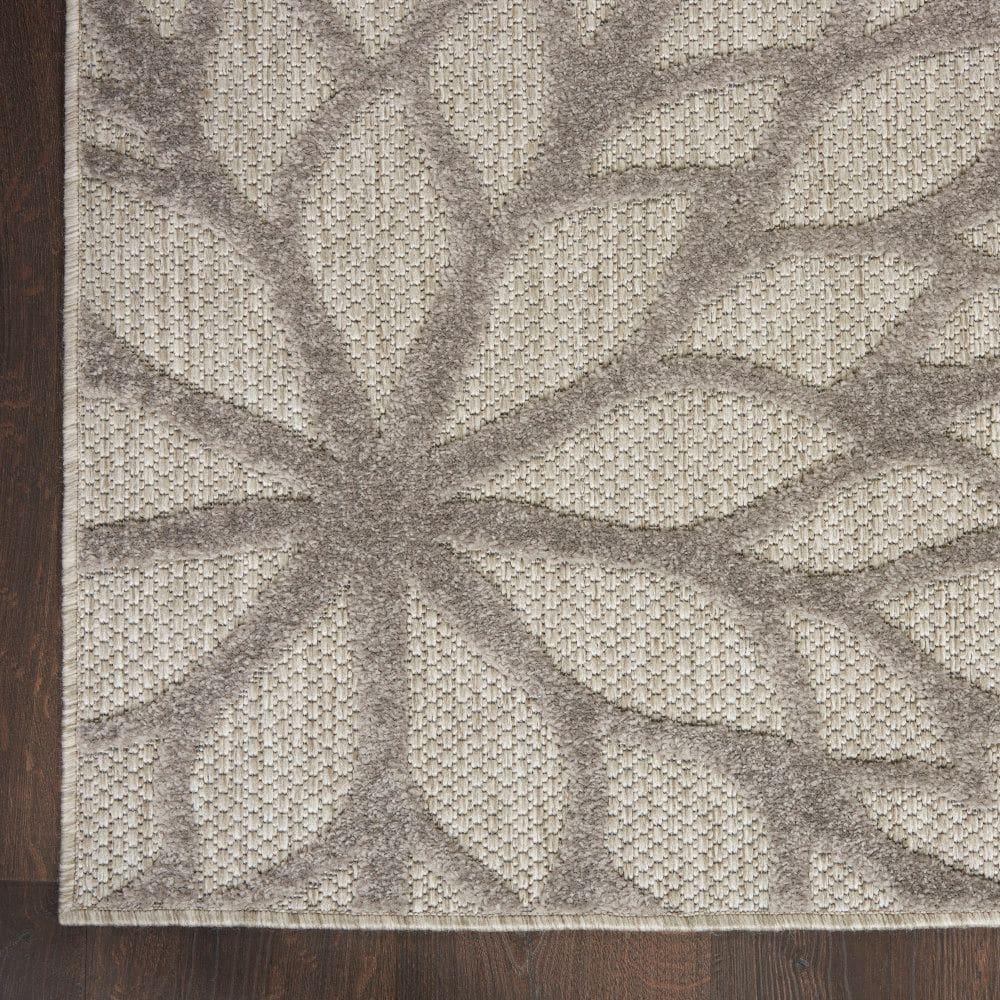 Nourison Aloha Floral Bloom Flatweave High-Low Indoor Outdoor Area Rug Silver Grey 7' x 10'