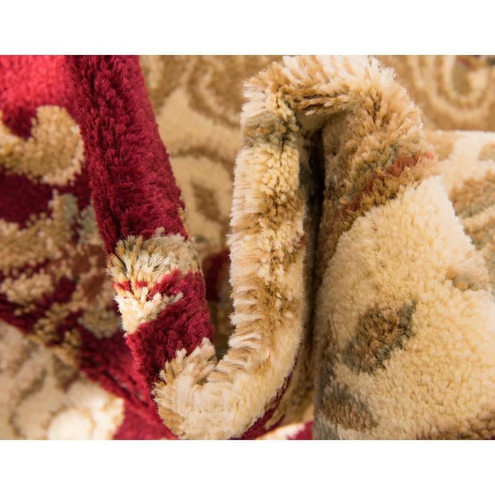 Versailles Classic Medallion 4' Square Rug in Rich Red