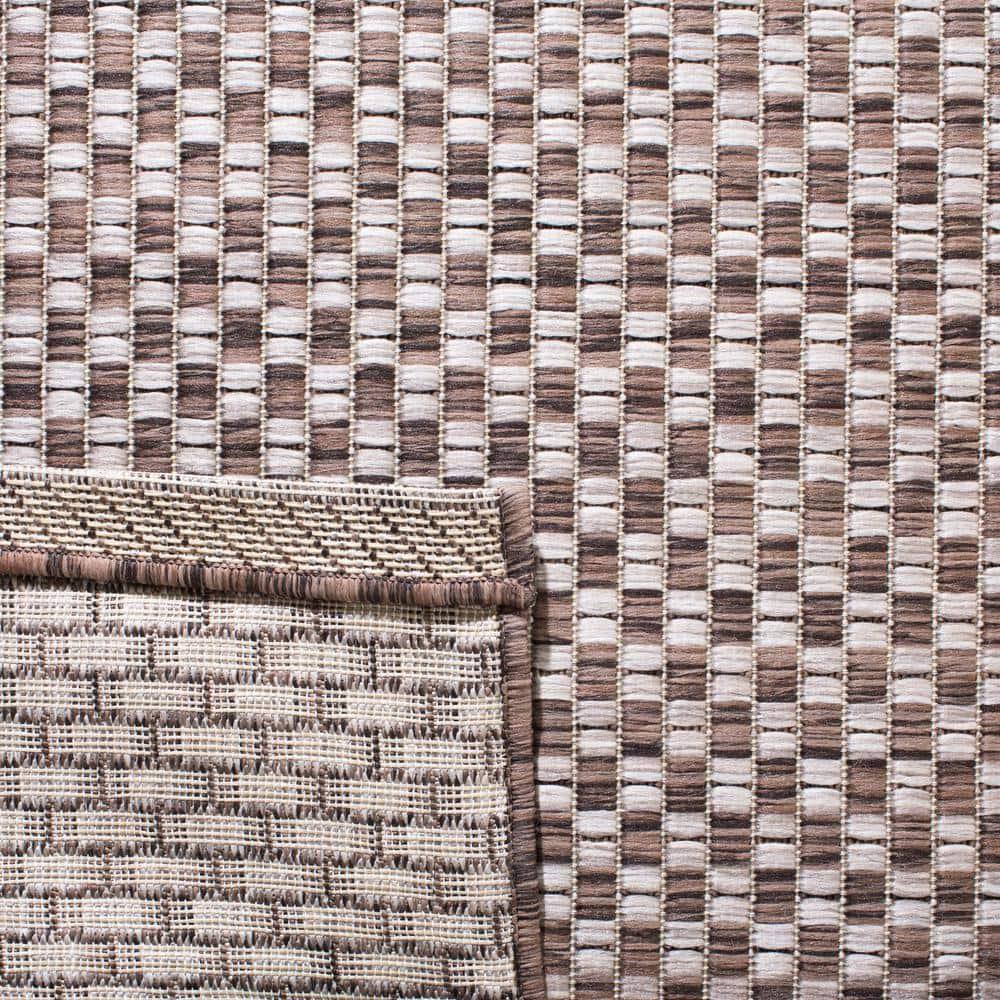 SAFAVIEH Courtyard Blair Checkered Indoor/Outdoor Area Rug, Light Brown/Light Grey, 2' x 3'7"