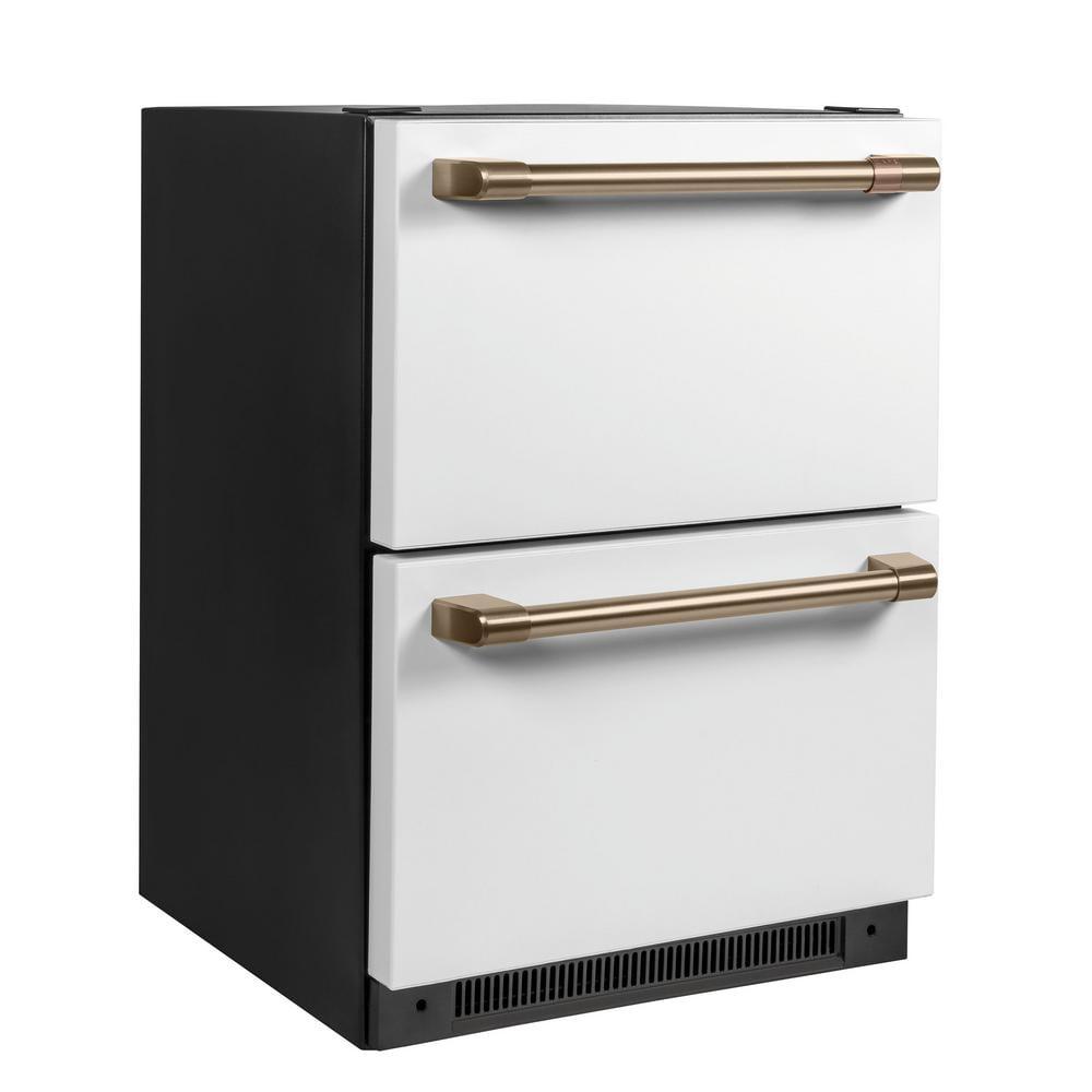 5.7 cu. ft. Undercounter Mini Fridge