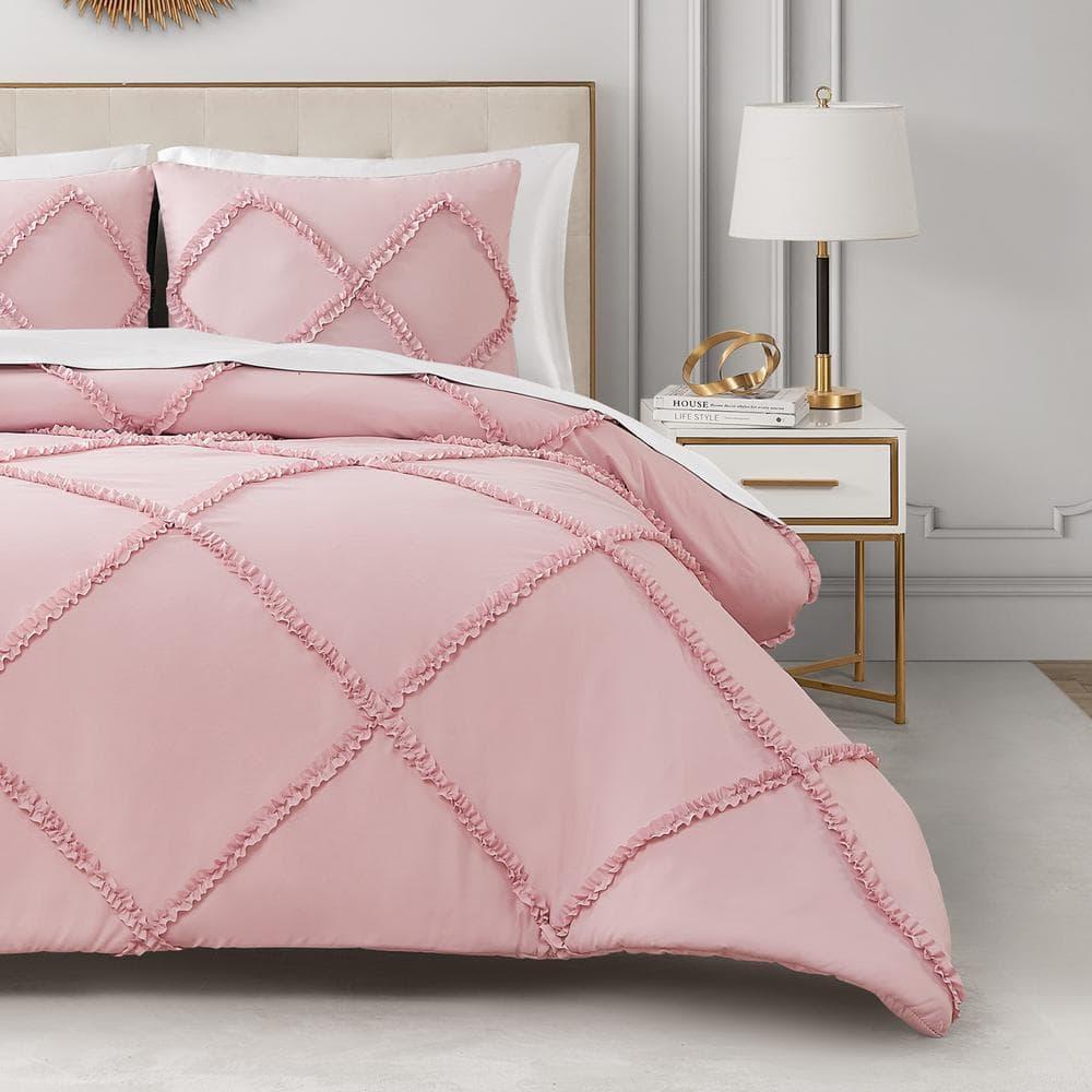 Juicy Couture Juicy Couture Diamond Ruffle Reversible Comforter & Shams Bedding Sets